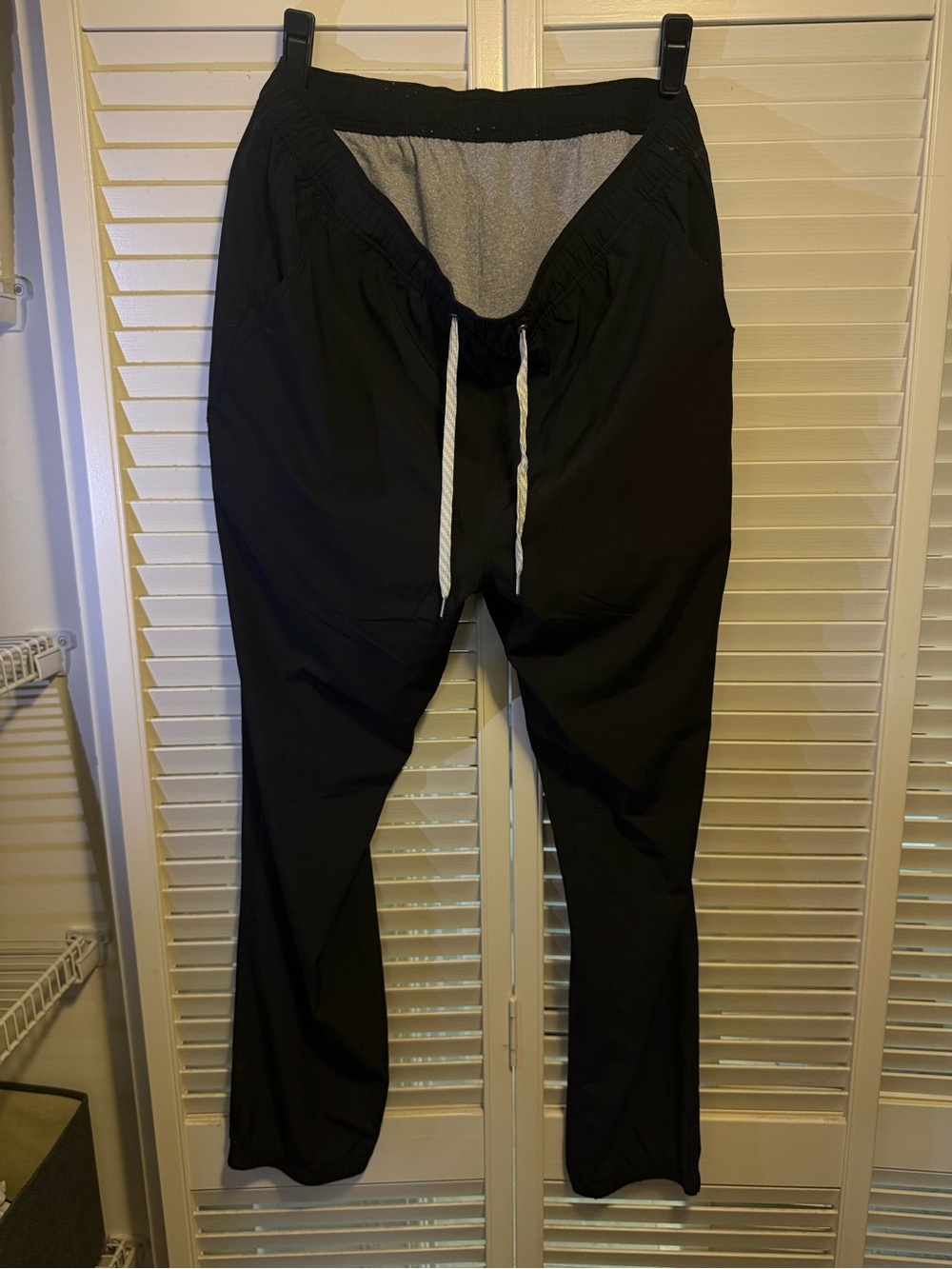 Vuori Men’s Athletic pants